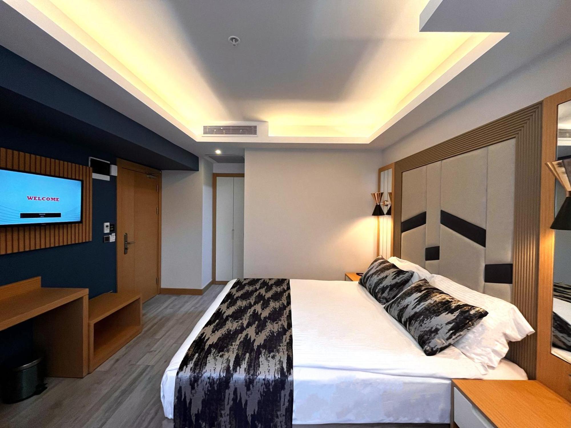Downtown Sirkeci Hotel Istanbul Exterior photo