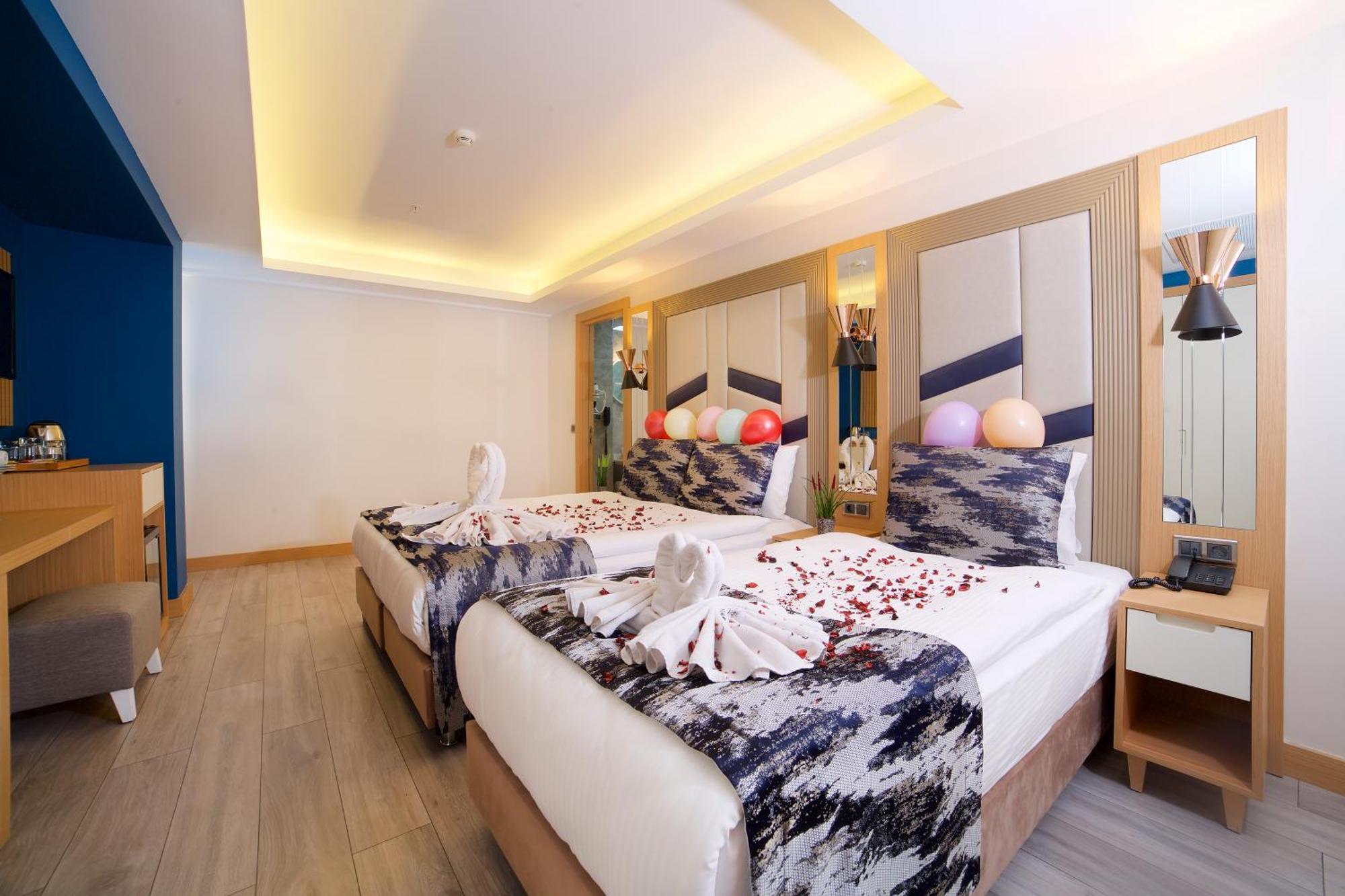 Downtown Sirkeci Hotel Istanbul Exterior photo