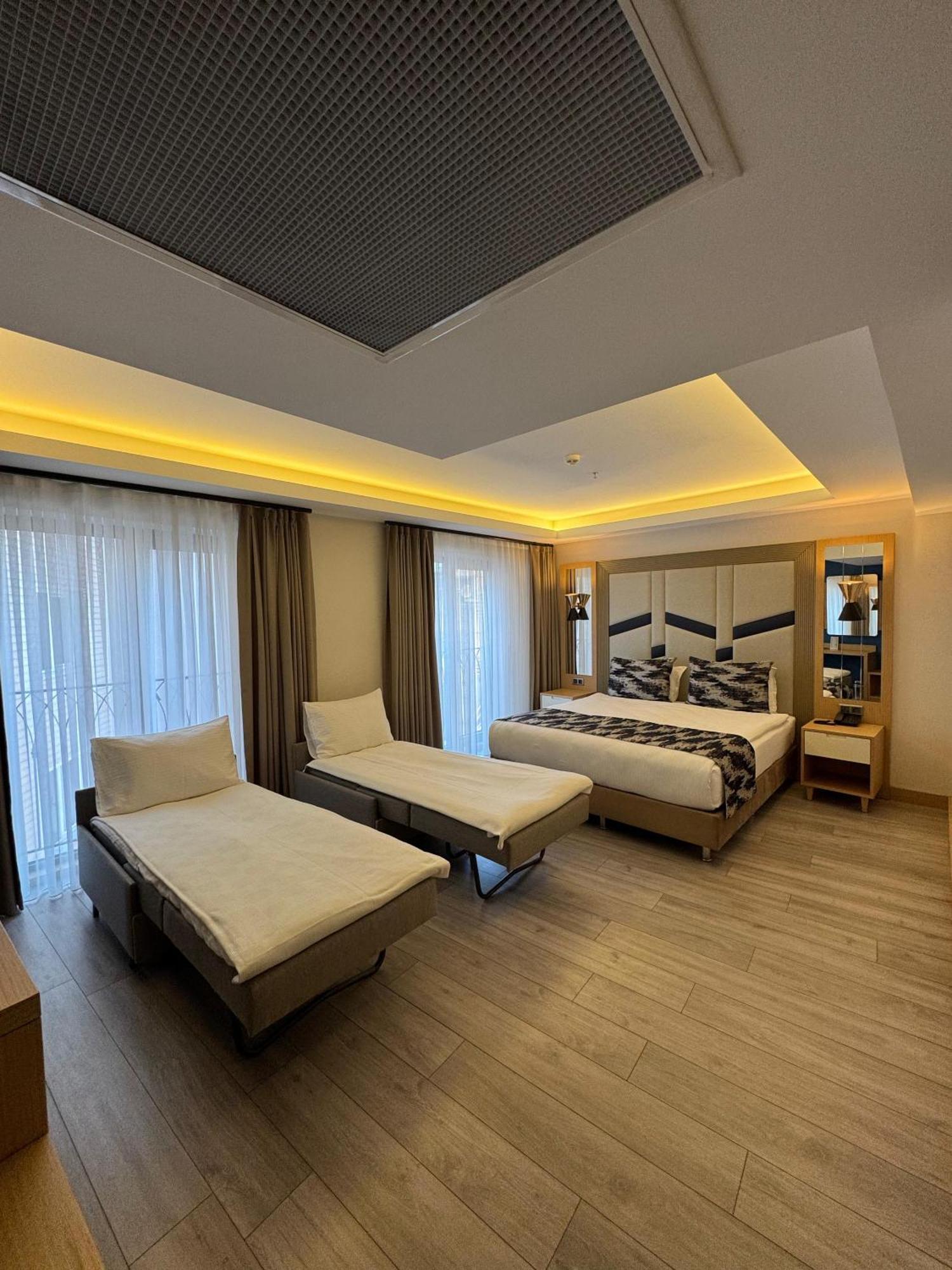 Downtown Sirkeci Hotel Istanbul Exterior photo